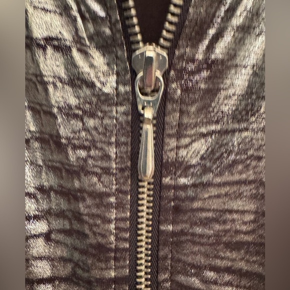 Chicos Zynergy zip jacket sliver and black size 3. - Picture 5 of 5